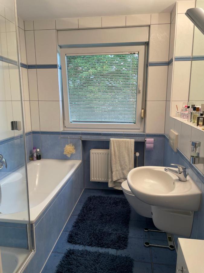 Wohnliches , Behagliches Zimmer Mit Balkon Und Wifi Mönchengladbach Exterior foto